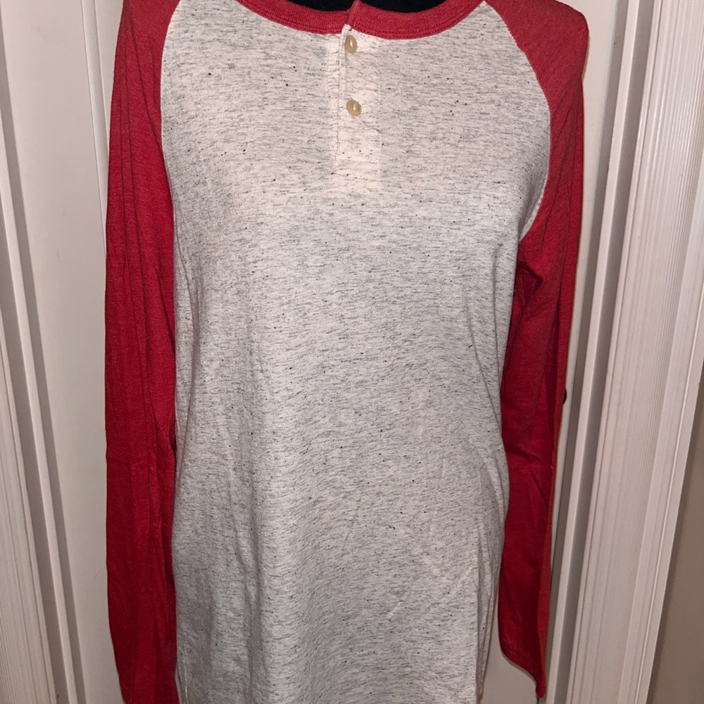 Arizona Jean Company Red and White‎ Long Sleeve Shirt